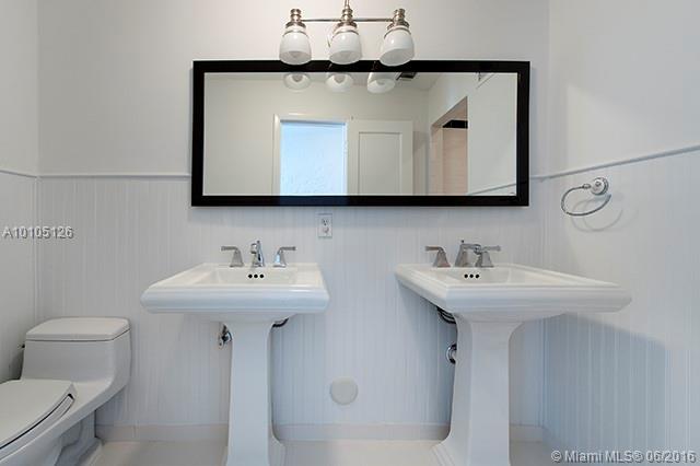 BEACH VIEW - Residential Lease