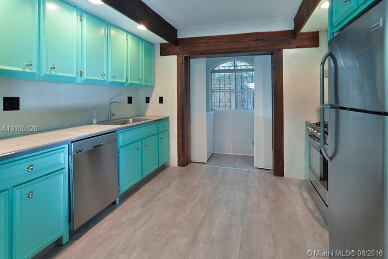 BEACH VIEW - Residential Lease