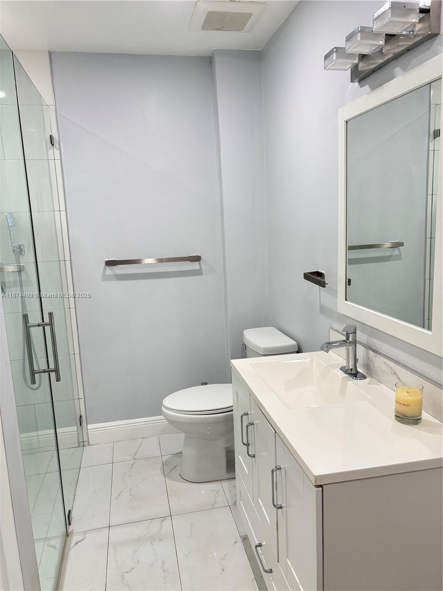 HOST CROSSINGS - Residential