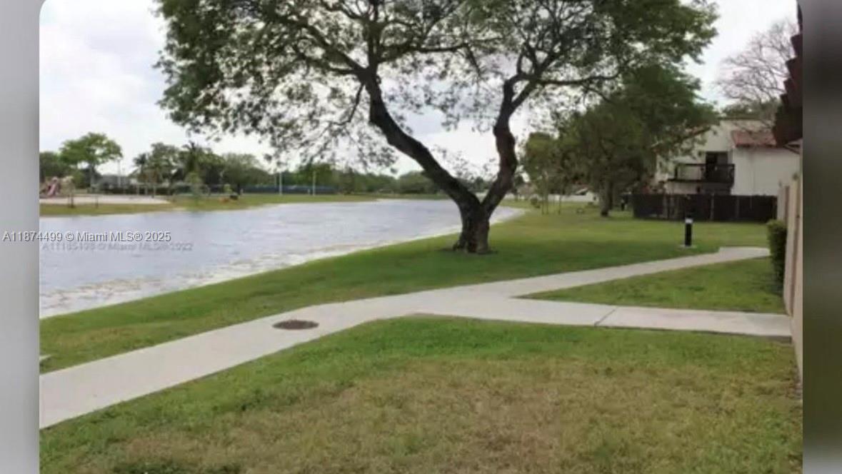 HOST CROSSINGS - Residential