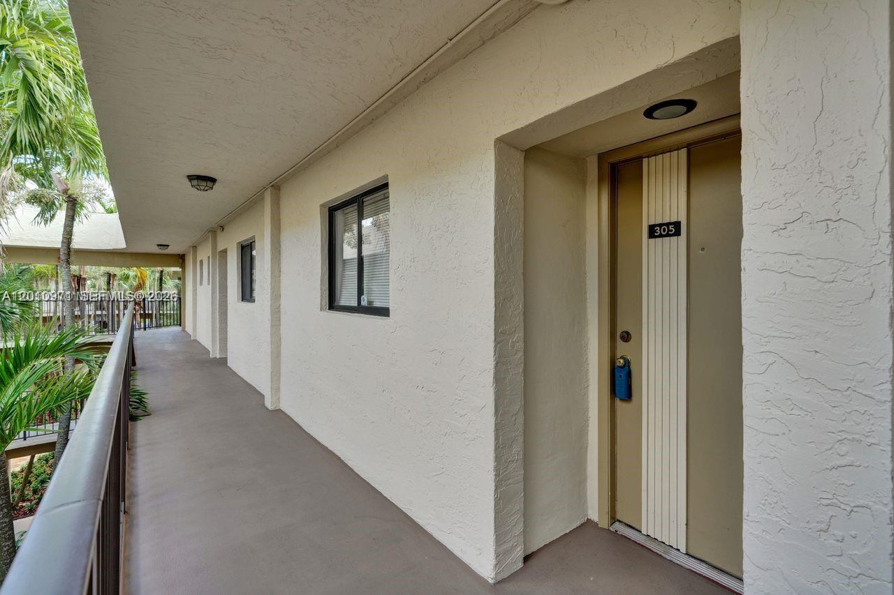 8035 SW 107th Ave 305