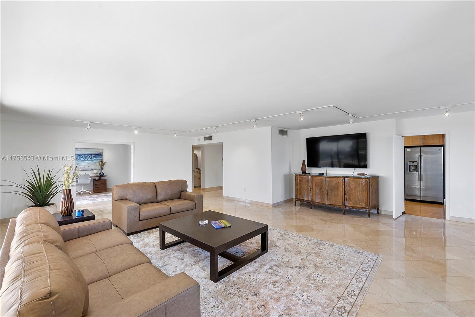 GROVE ISLE CONDO - Residential Lease