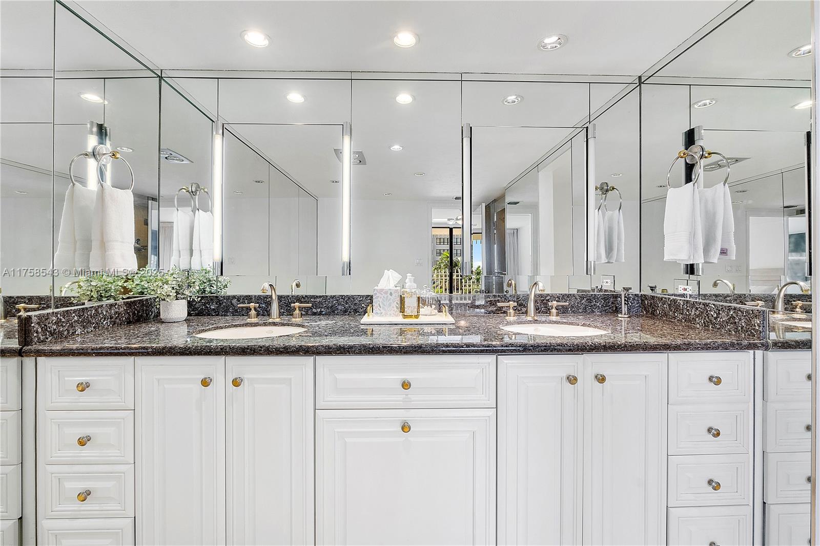 GROVE ISLE CONDO - Residential Lease