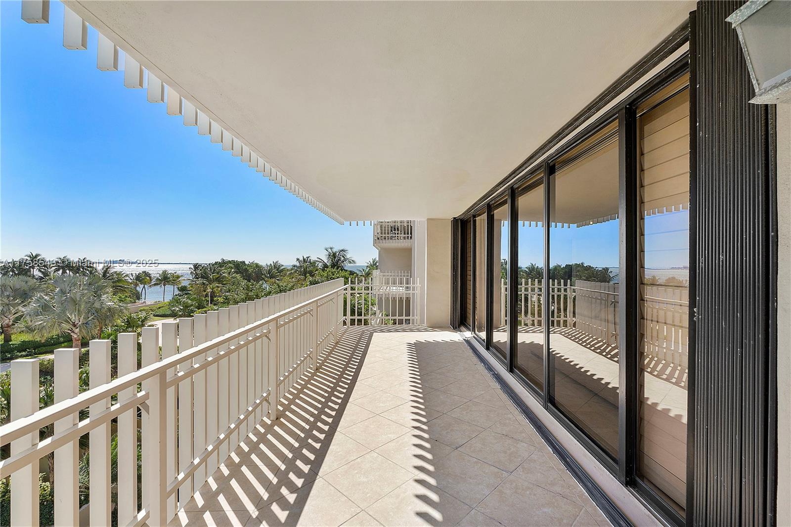 GROVE ISLE CONDO - Residential Lease