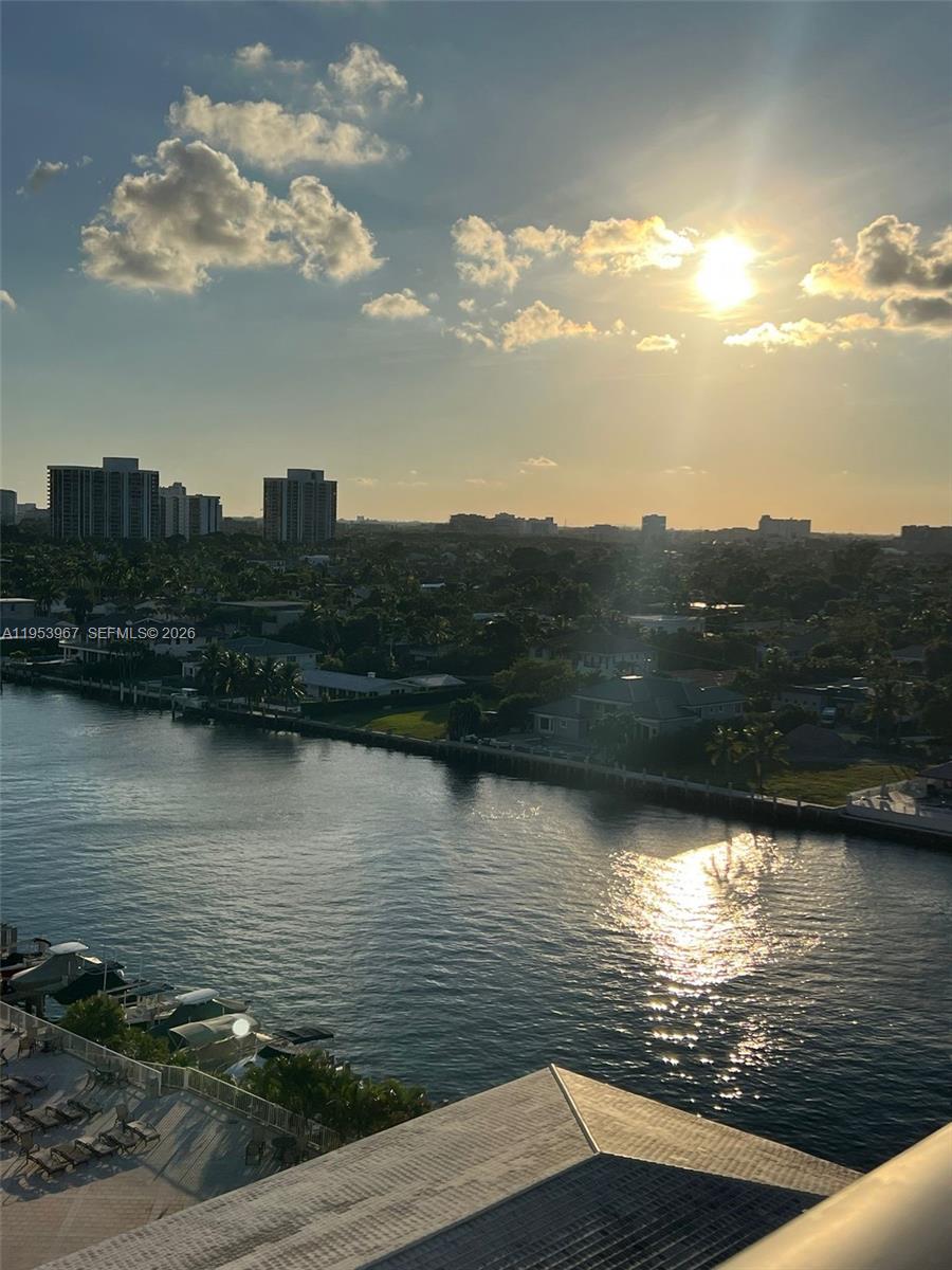 HEMISPHERES CONDO - Residential