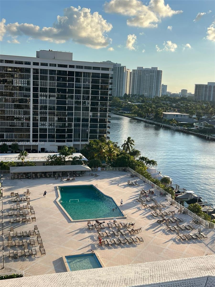 HEMISPHERES CONDO - Residential