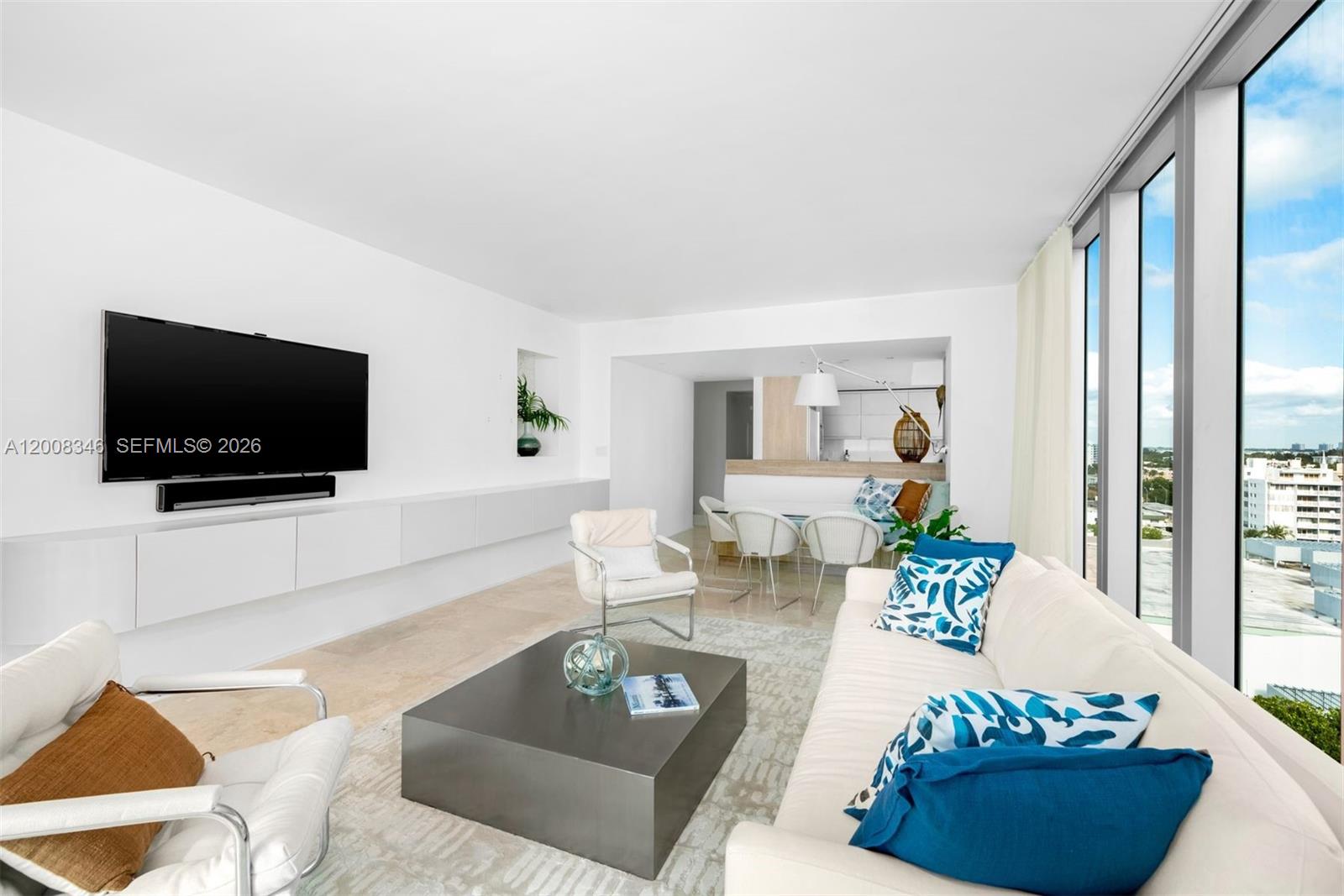 6799 Collins Ave 902