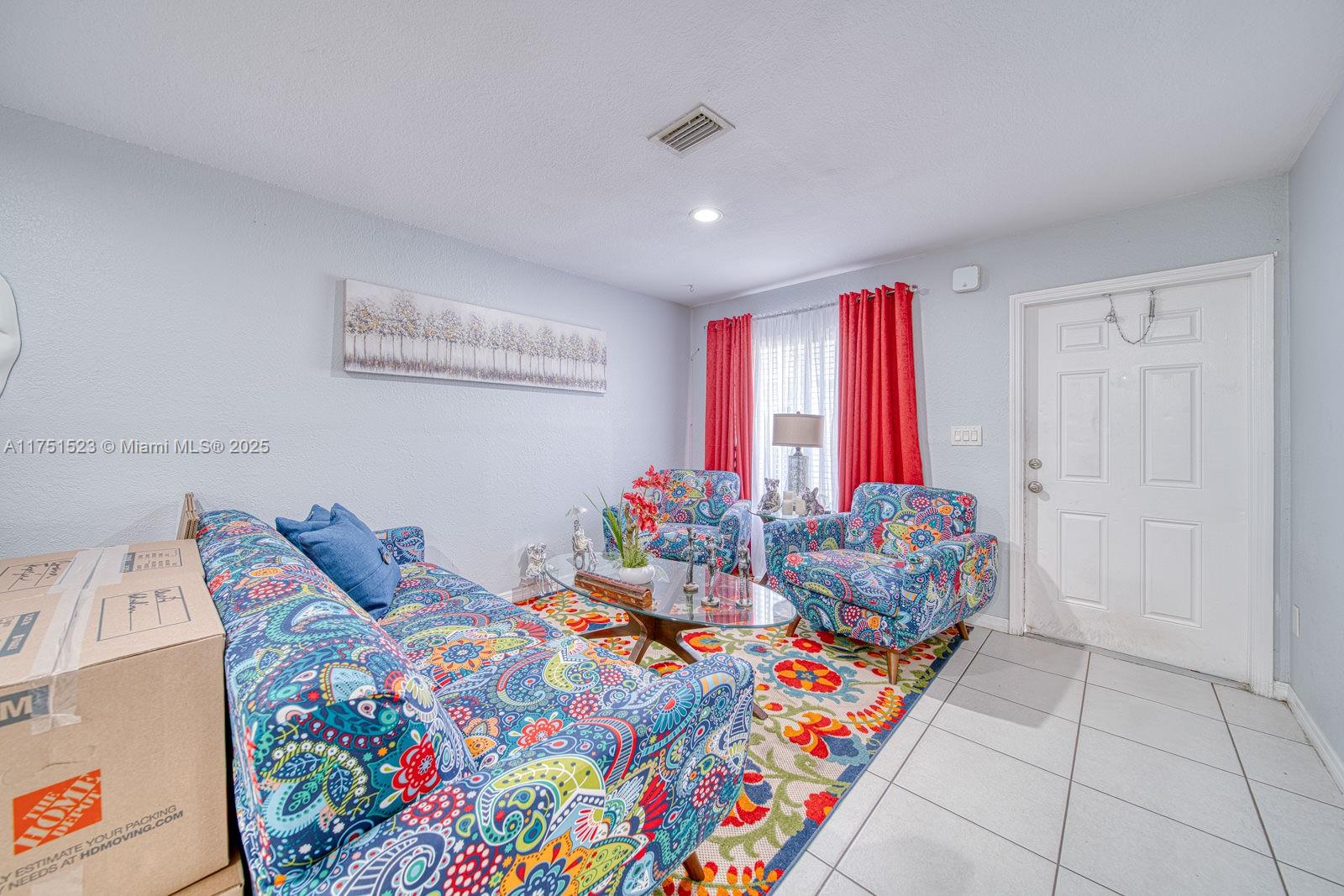 Rental Property at 10450 Sw 172nd St 10450, Miami, Broward County, Florida - Bedrooms: 3 
Bathrooms: 2  - $2,850 MO.