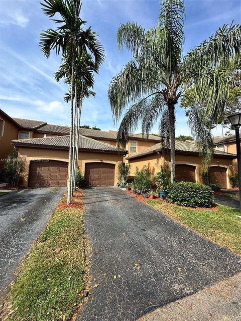 1365 W Veracruz Ln 4-10 Weston FL 33327