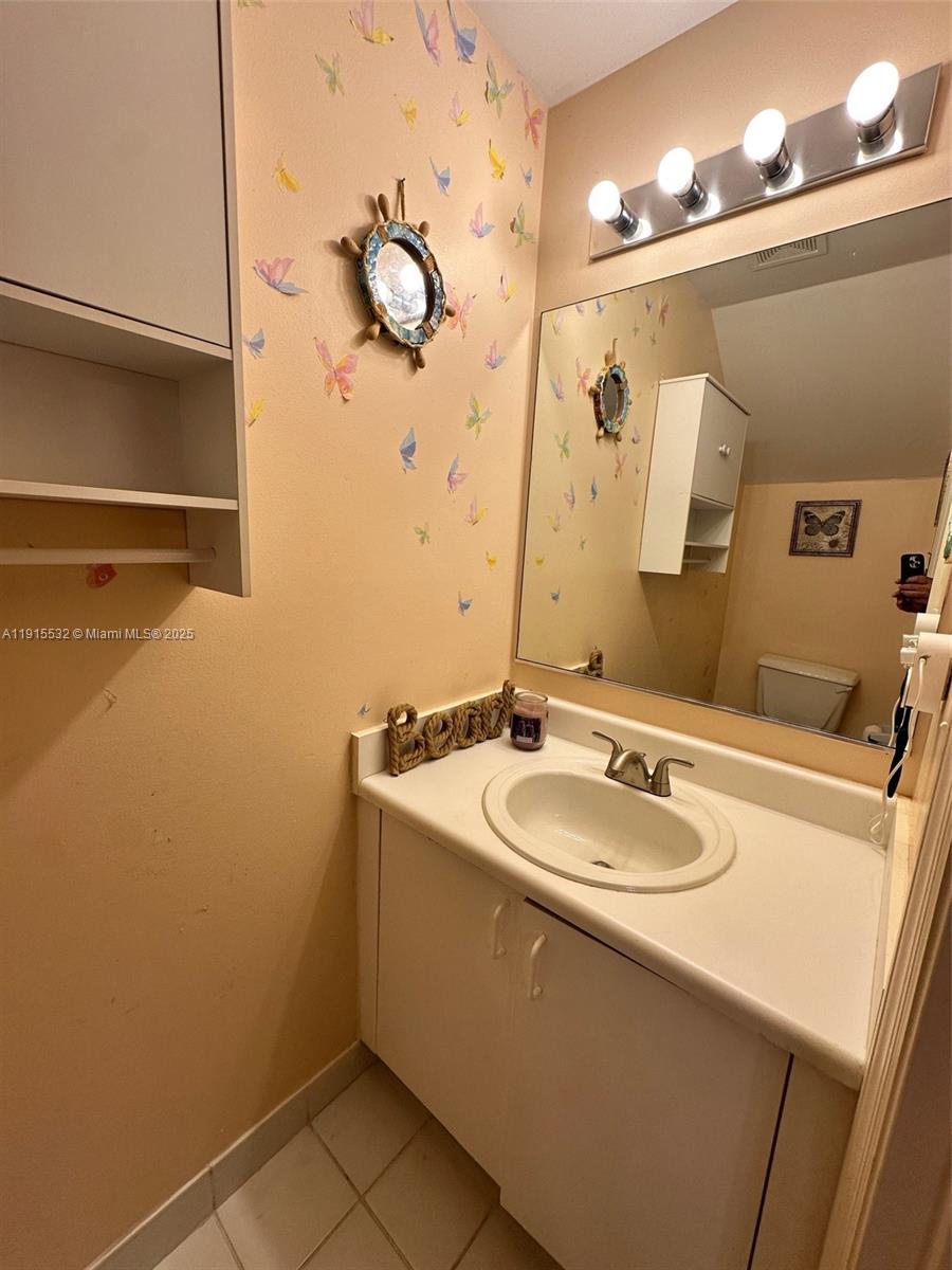 SECTORS 3 & 4 BOUNDARY PL - Residential