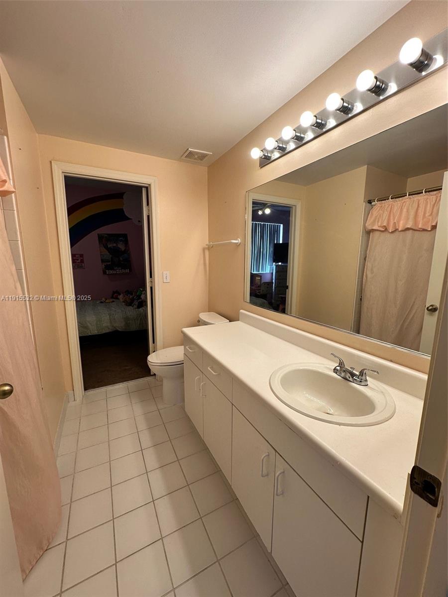 SECTORS 3 & 4 BOUNDARY PL - Residential