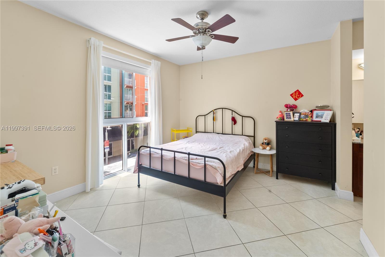 DOWNTOWN DADELAND CONDO N - Residential