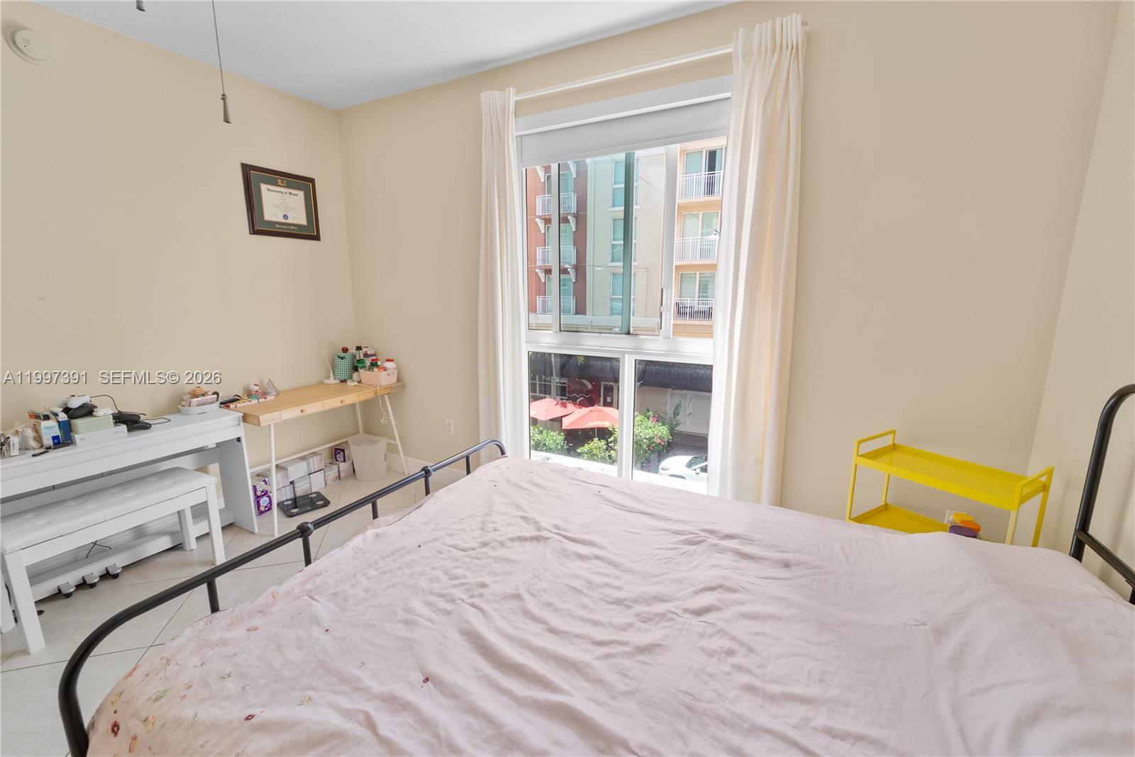 DOWNTOWN DADELAND CONDO N - Residential