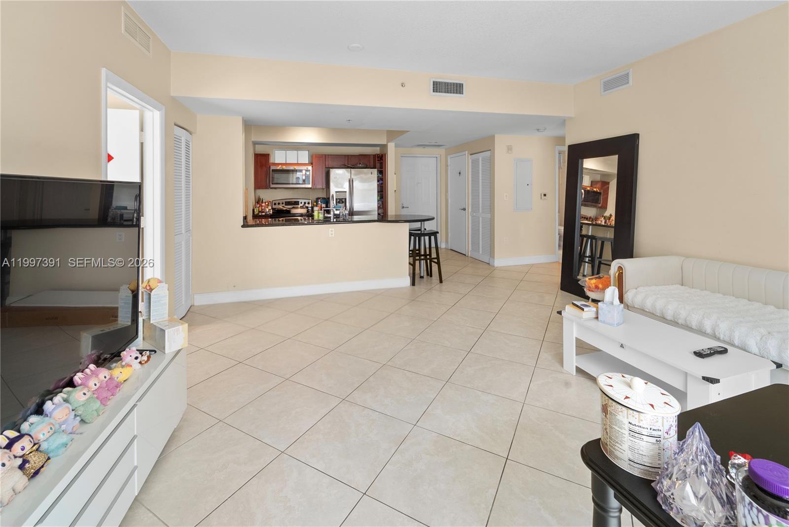 DOWNTOWN DADELAND CONDO N - Residential