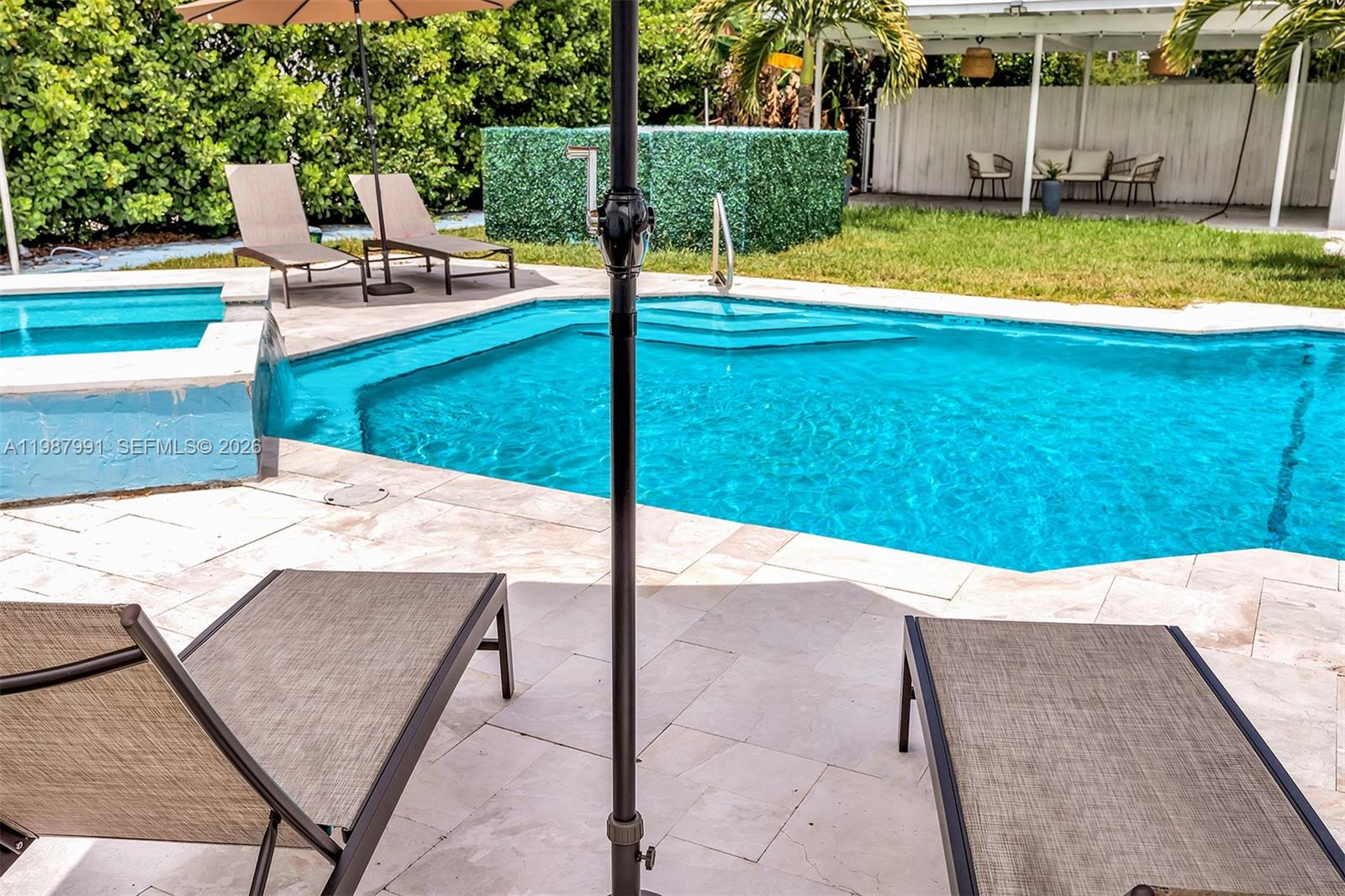 ATLANTIC SHORES DIXIE HIG - Residential Lease