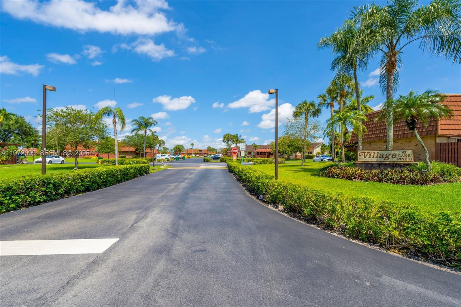 C H E ACRES - Residential