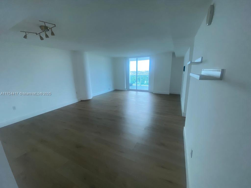 Property for Sale at 2101 Brickell Ave 1401, Miami, Broward County, Florida - Bedrooms: 2 
Bathrooms: 2  - $850,000