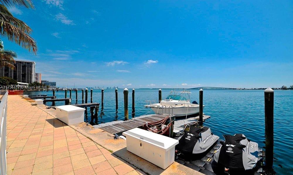 SKYLINE ON BRICKELL CONDO - Residential