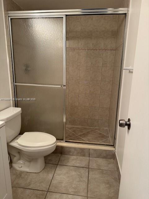 RACQUET CLUB VILLAGE APAR - Residential Lease