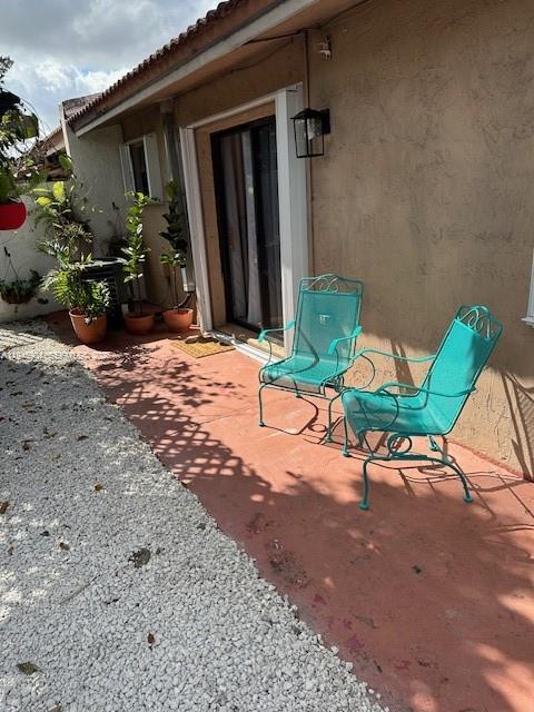 LAKES N GARDENS CONDO #50 - Residential Lease