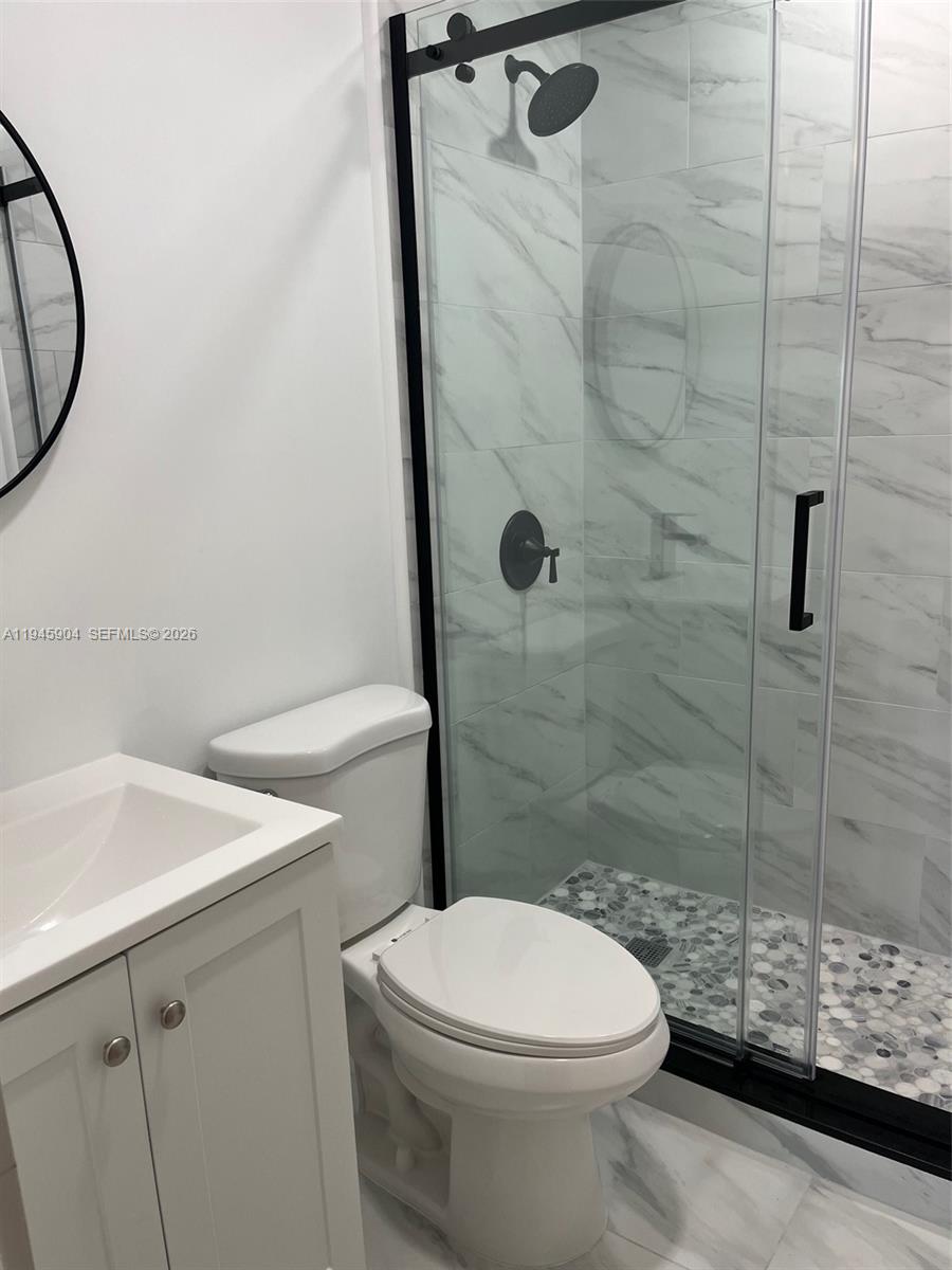 LAKES N GARDENS CONDO #50 - Residential Lease