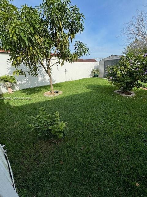 LAKES N GARDENS CONDO #50 - Residential Lease