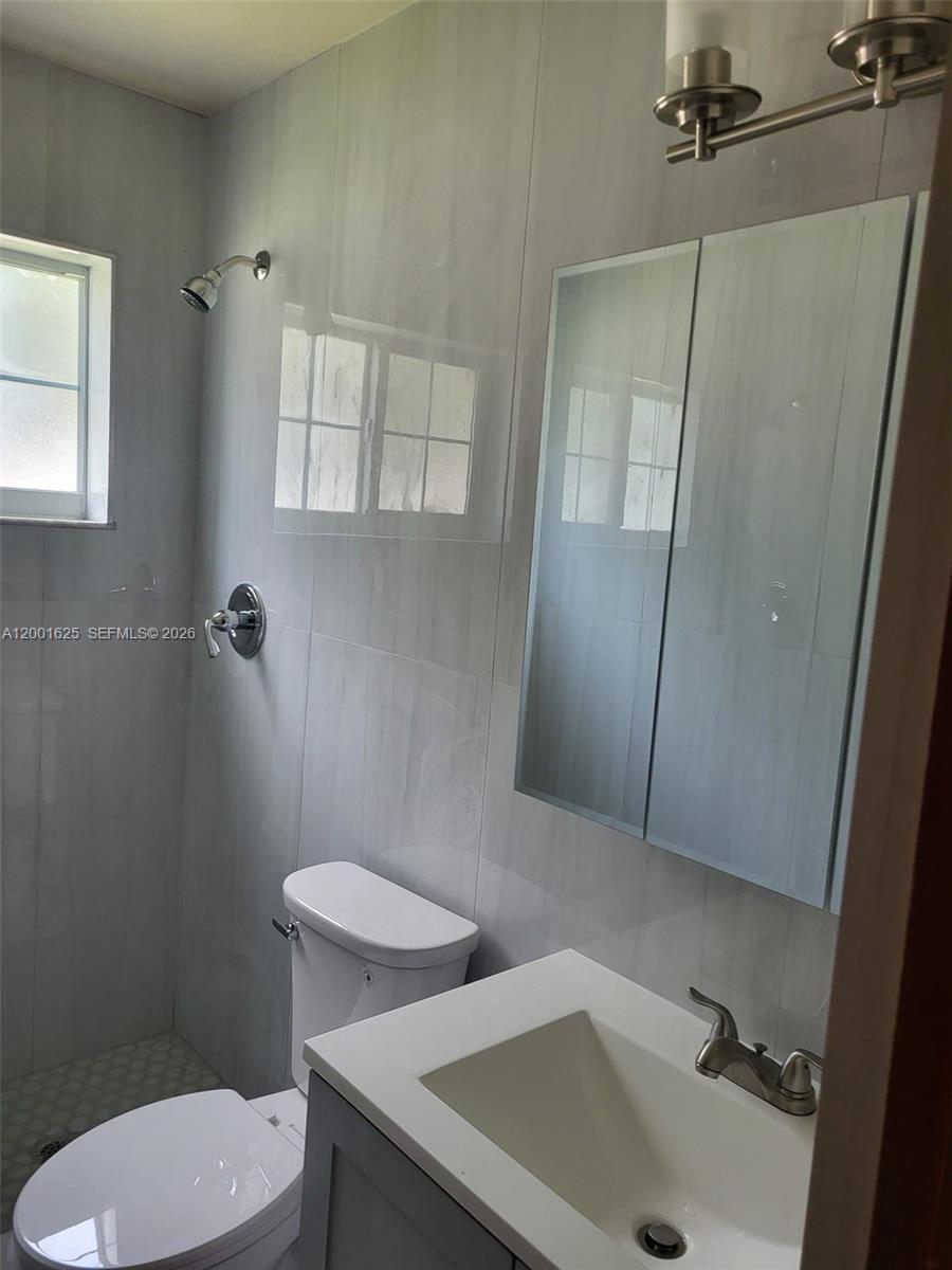 FLAGLER WATERWAY ESTATES - Residential Lease