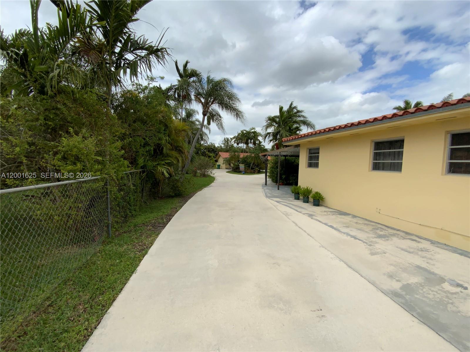 FLAGLER WATERWAY ESTATES - Residential Lease