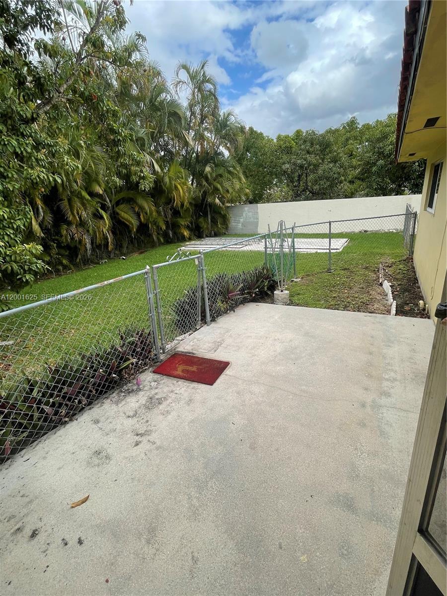 FLAGLER WATERWAY ESTATES - Residential Lease