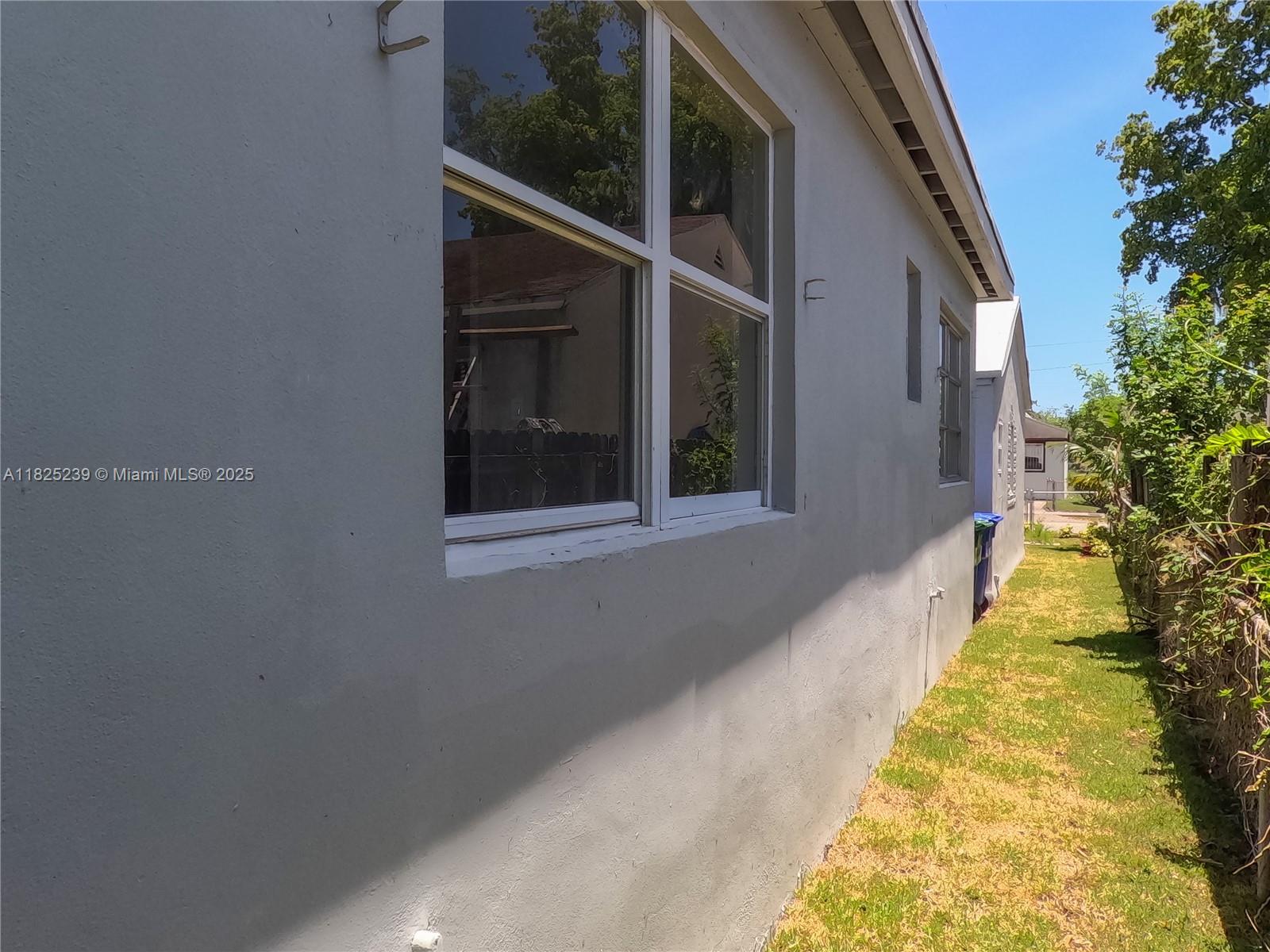 SEVENTH AVE PARK - Residential