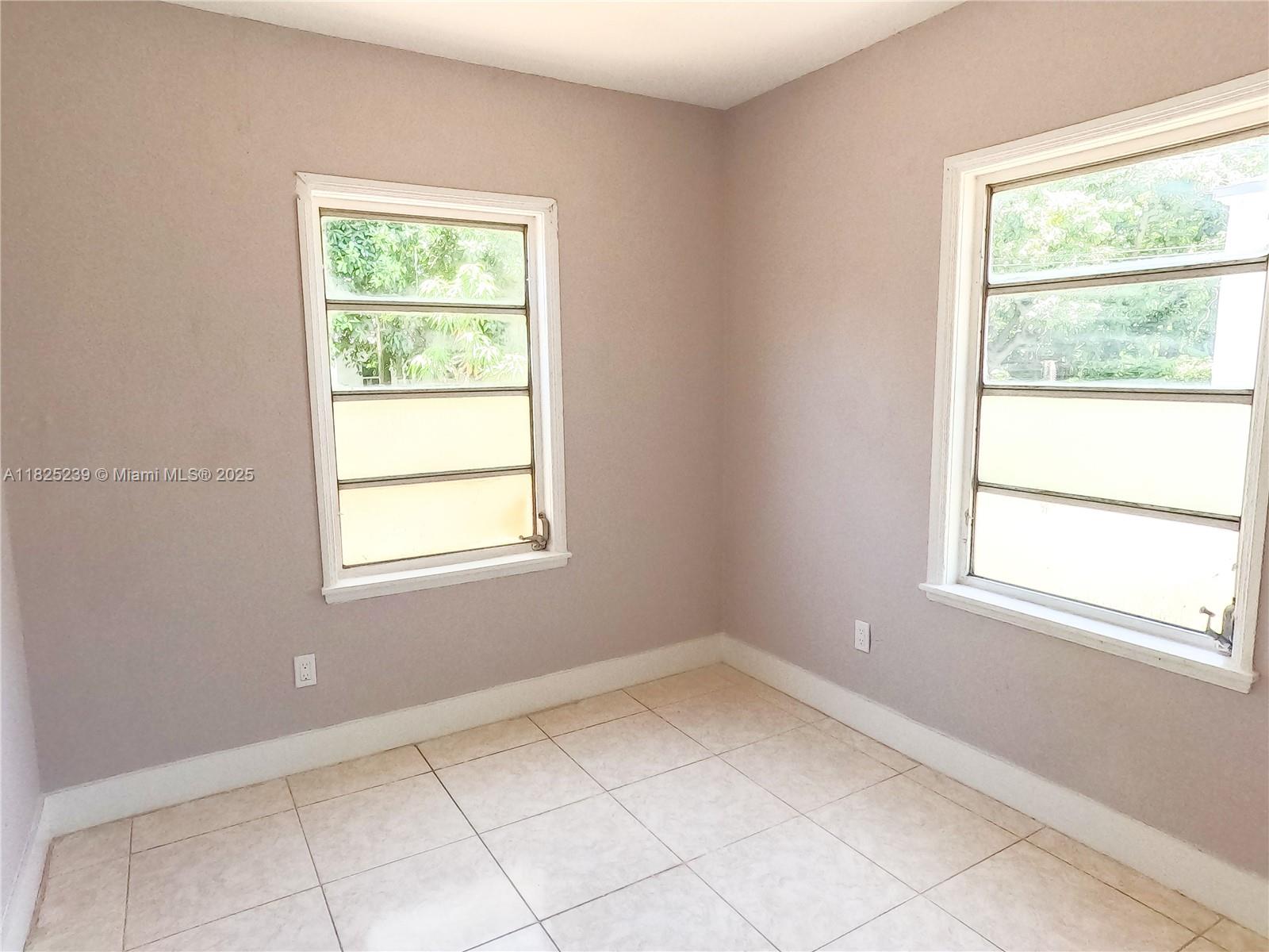 SEVENTH AVE PARK - Residential