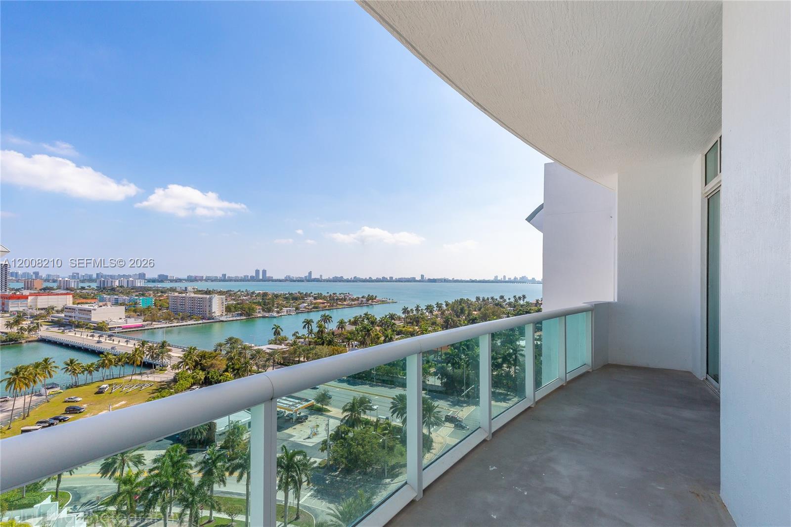 7900 Harbor Island Dr PH23