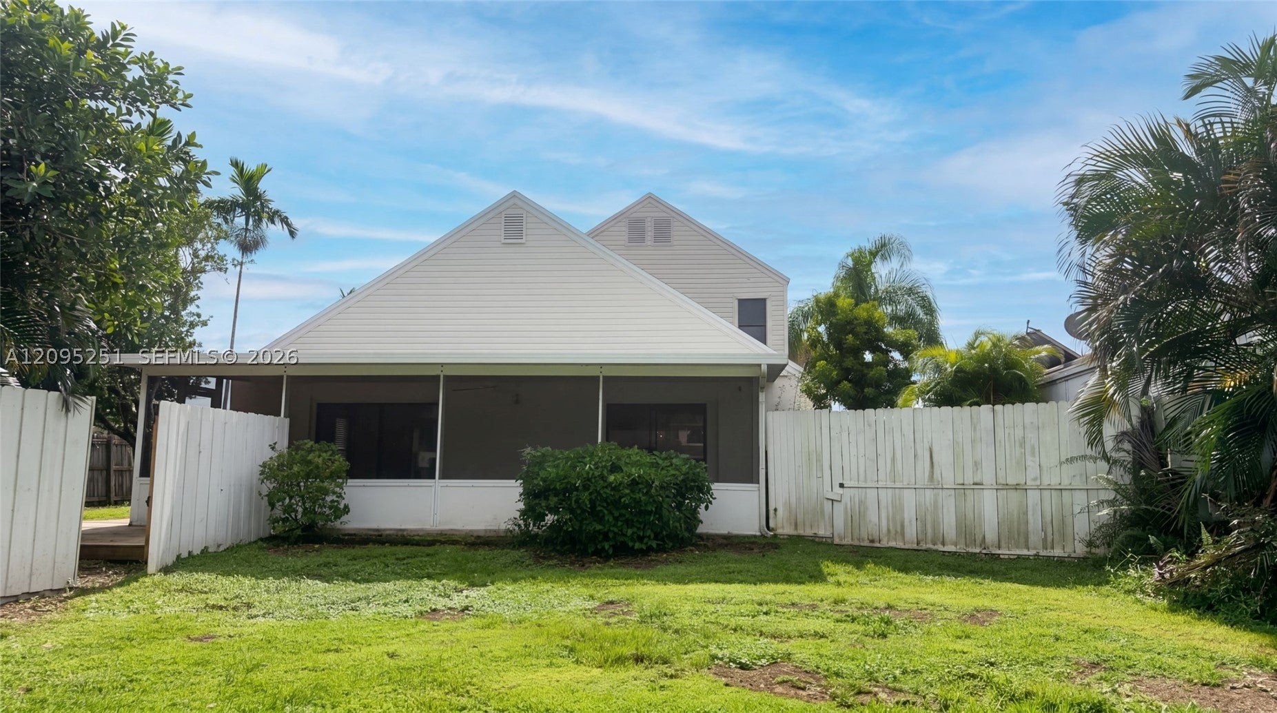 87 Buxton Ln