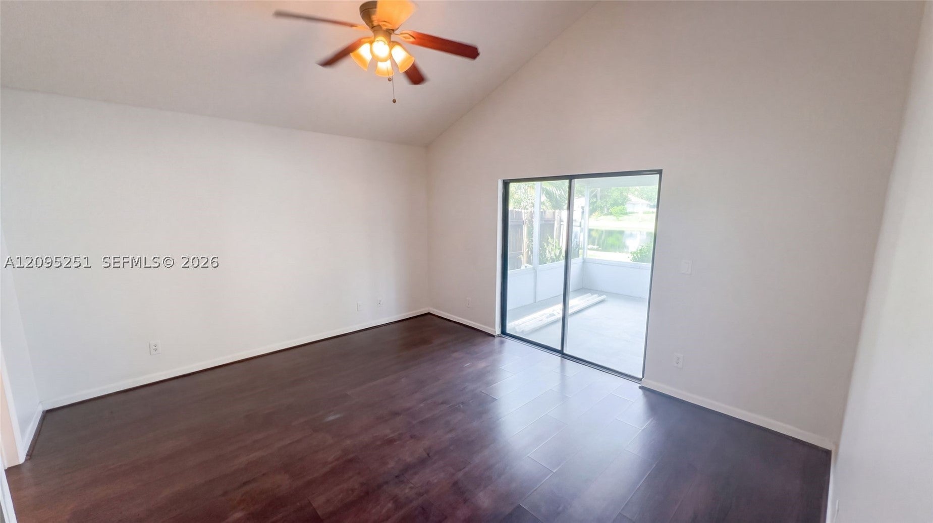 87 Buxton Ln