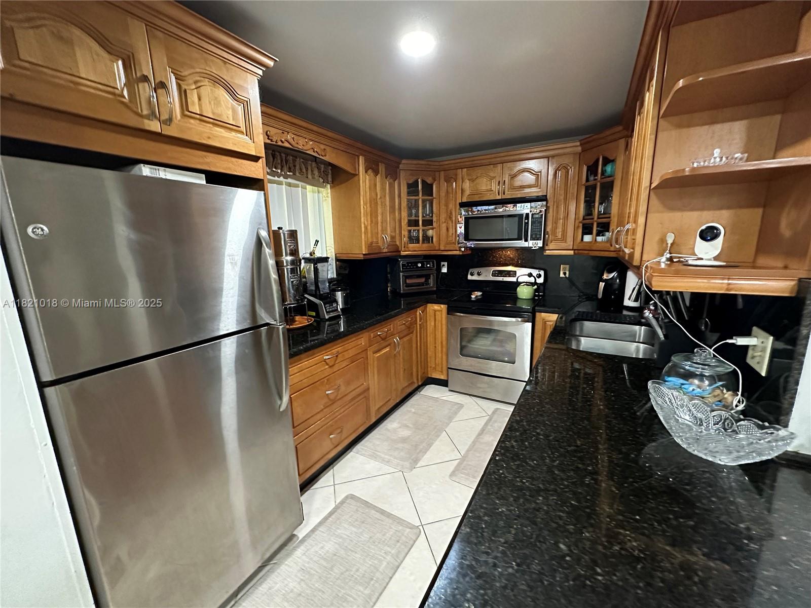 SEAGRAPE CONDO - Residential