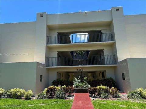 5160 Las Verdes Cir 103 Delray Beach FL 33484