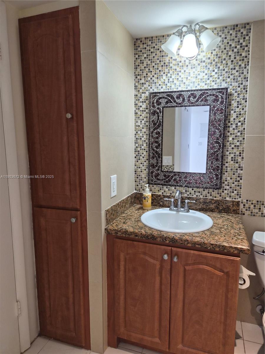 POINT EAST SEC III CONDO - Residential Lease