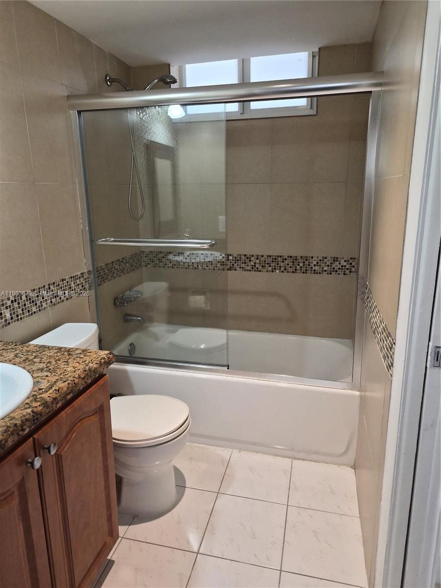 POINT EAST SEC III CONDO - Residential Lease