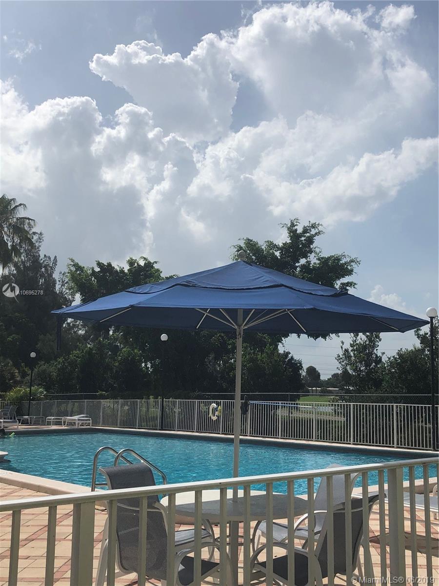 LAS BRISAS@ COUNTRY CLUB - Residential Lease