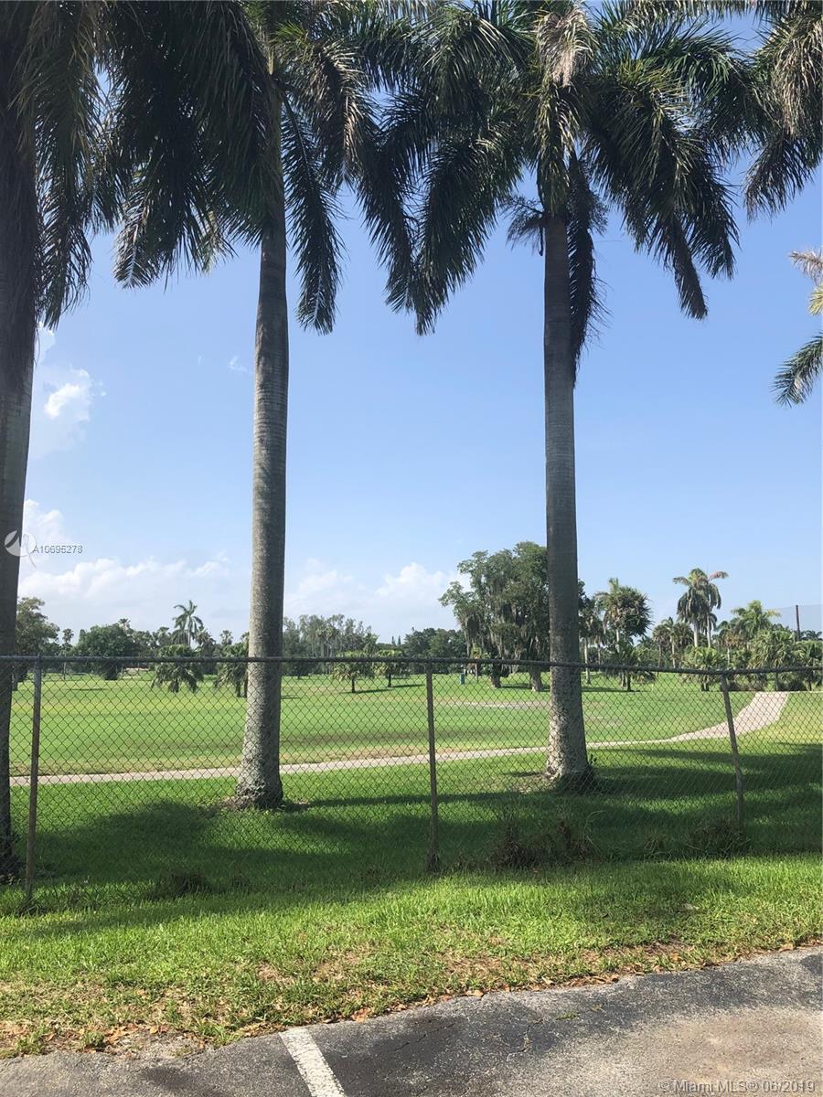 LAS BRISAS@ COUNTRY CLUB - Residential Lease