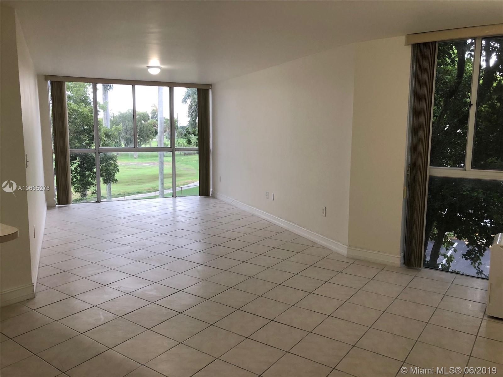 LAS BRISAS@ COUNTRY CLUB - Residential Lease