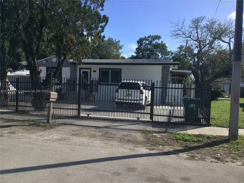 1430 NW 88th St, Miami, FL 33147 - MLS#: A11732067