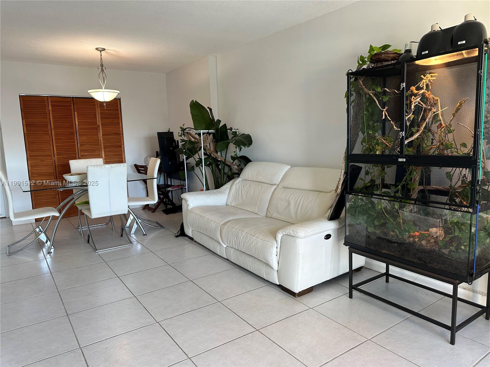 COASTAL TOWERS CONDO - Residential Lease