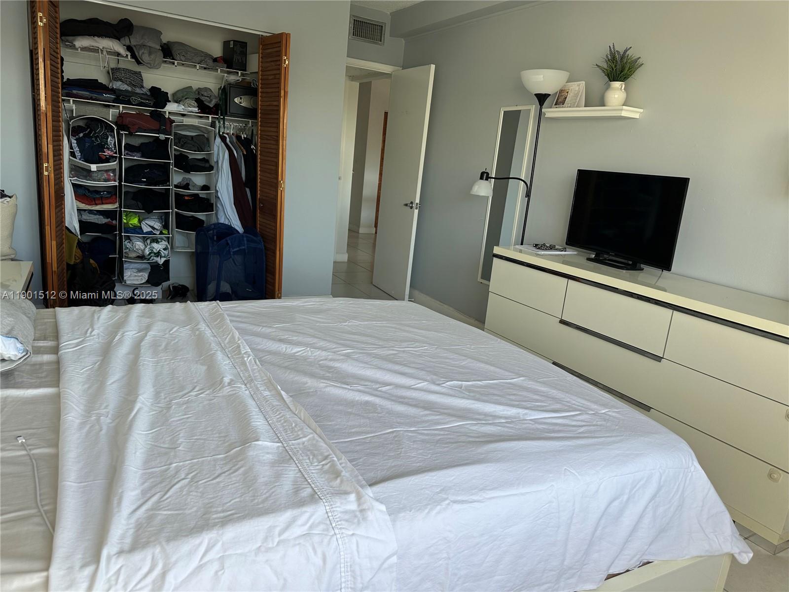 COASTAL TOWERS CONDO - Residential Lease