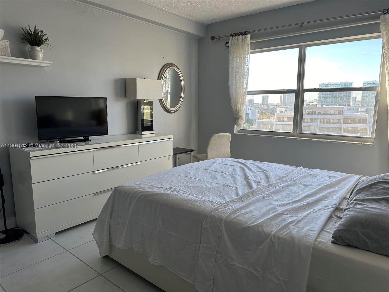 COASTAL TOWERS CONDO - Residential Lease