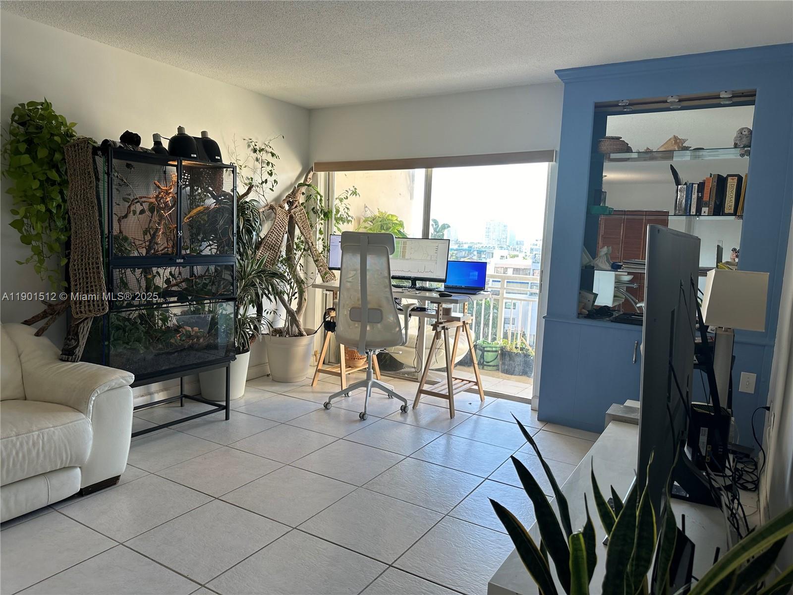 COASTAL TOWERS CONDO - Residential Lease
