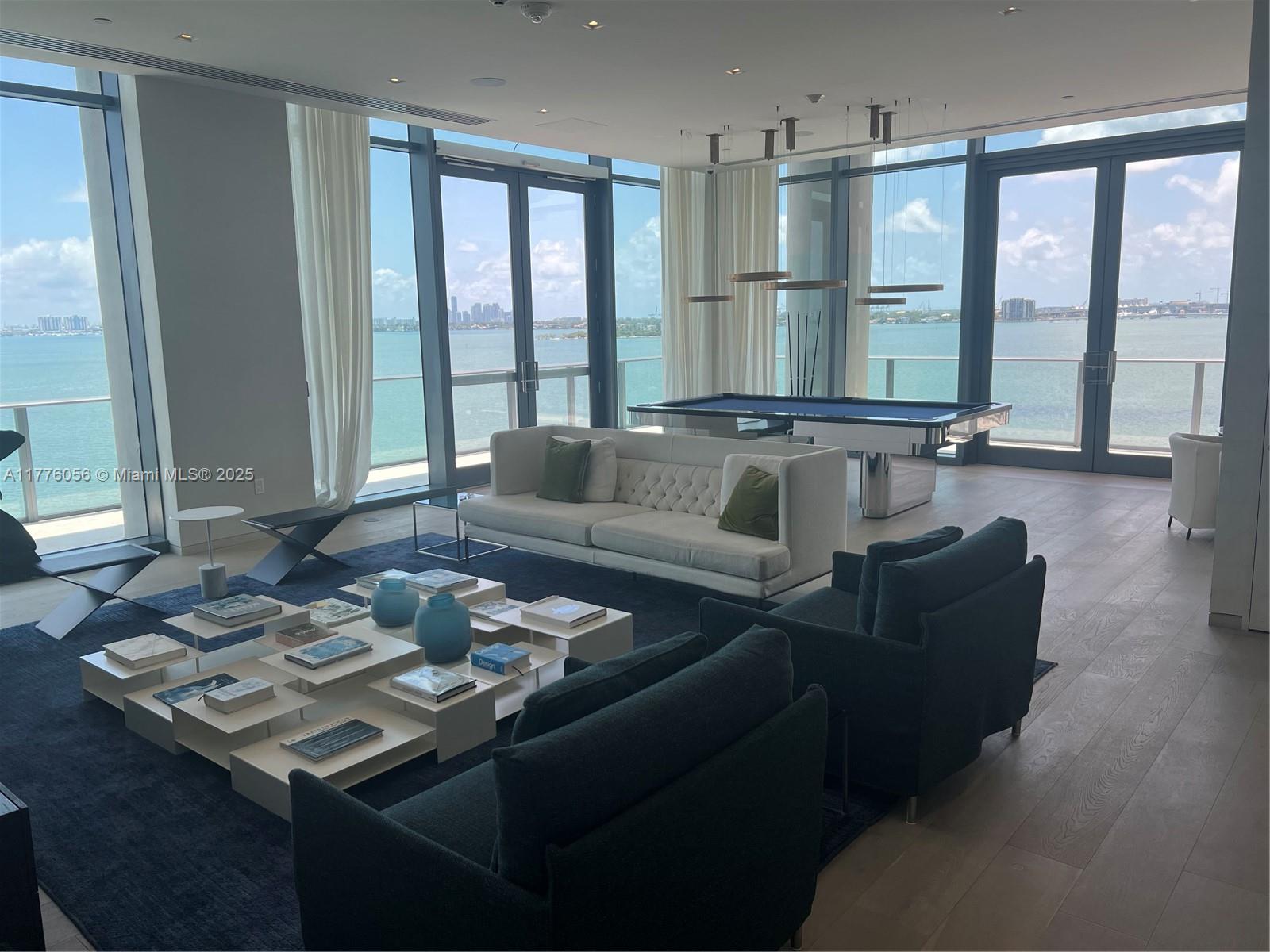 ONE PARAISO CONDO - Residential