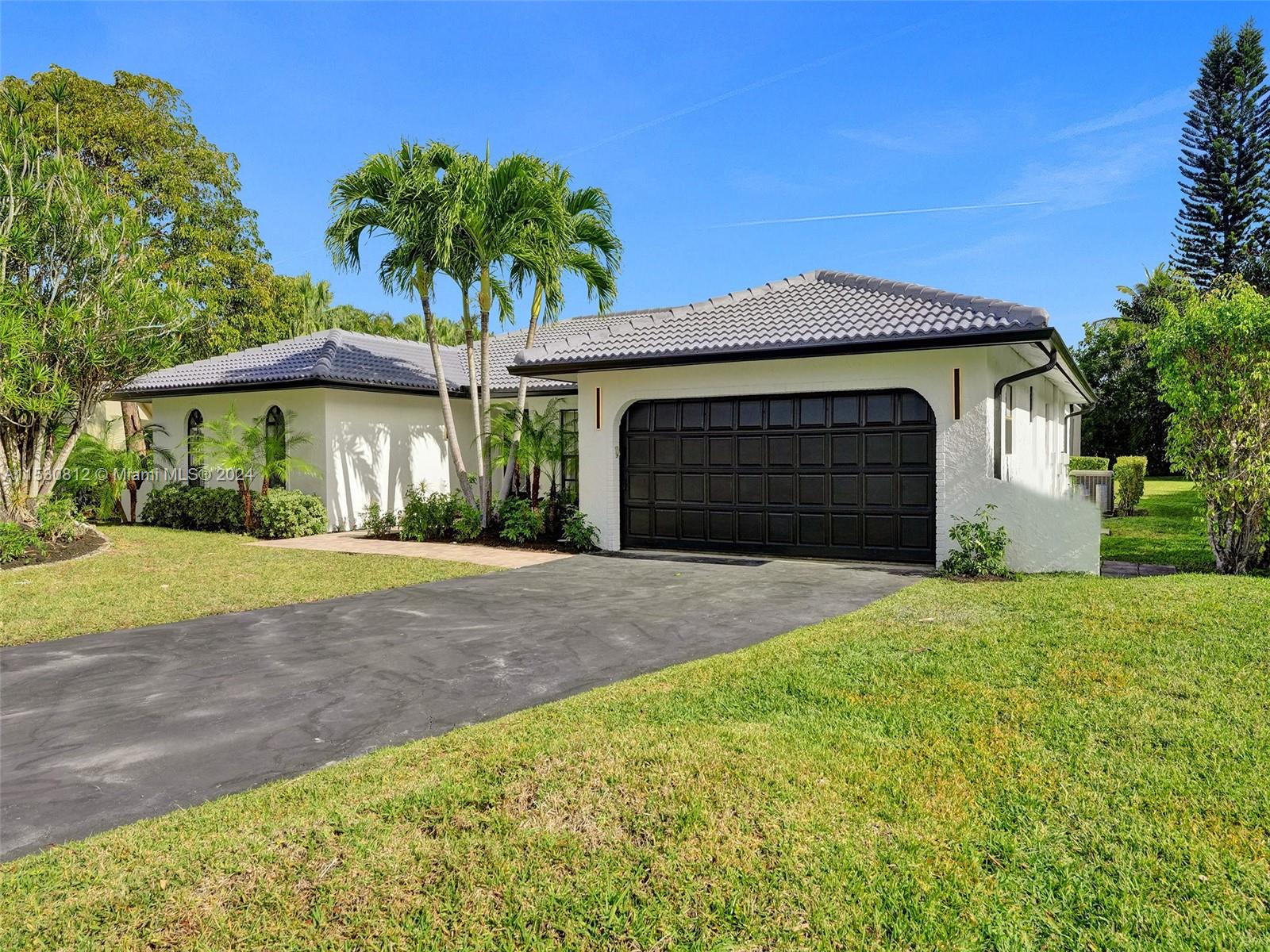 Photo 1 of 739 Nw 105th Dr, Coral Springs, Florida, $709,999, Web #: 11530812