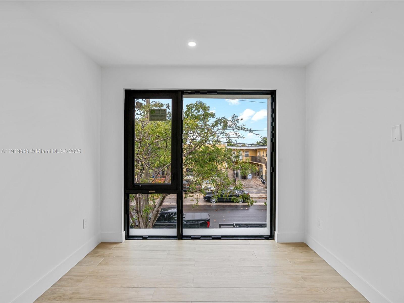 Coconut Grove - Residential