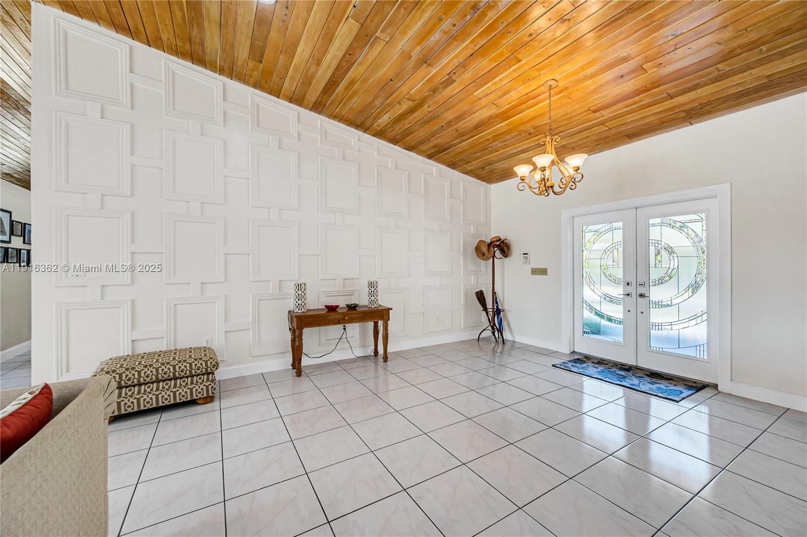 MARY ANN ESTATES 1ST ADDN - Residential